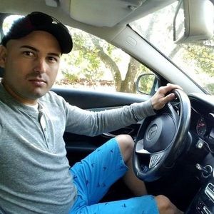 Meet your Posher, Luis o